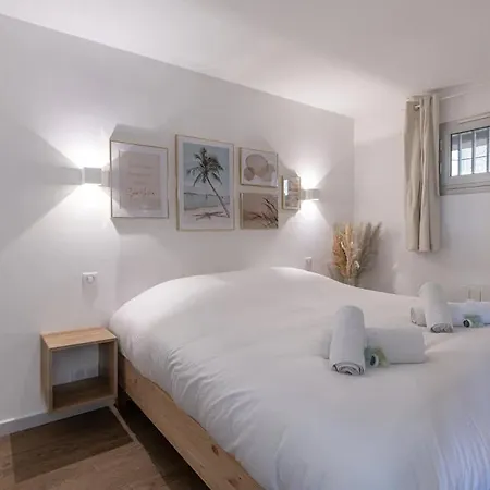 Le 496 - Vue 180 Piscine & Daire Cannes
